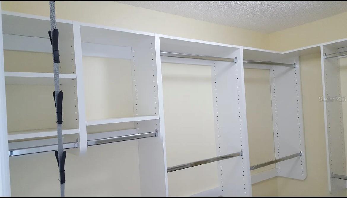 Image 10 of 23 For 2820 Tamarind Drive
