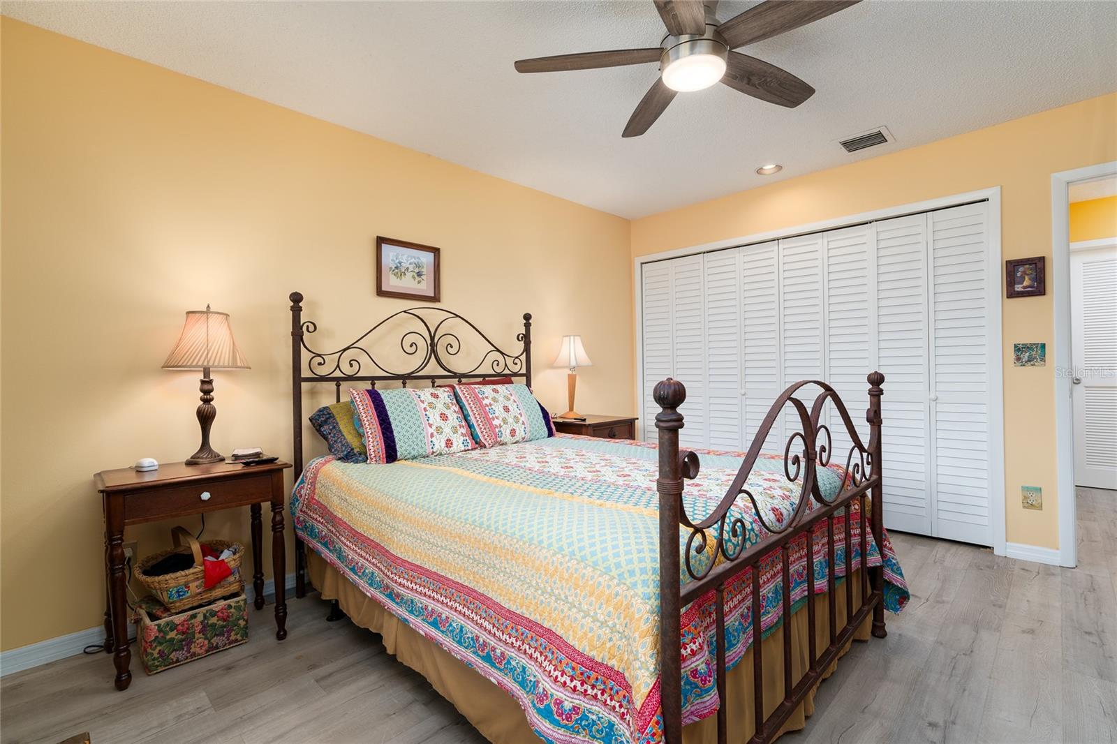 Image 15 of 47 For 189 Club House Boulevard 189