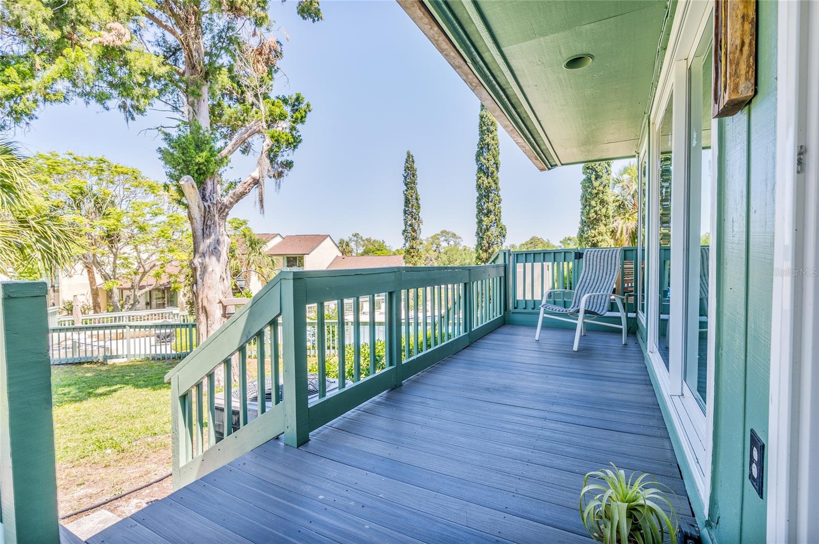 Image 20 of 47 For 189 Club House Boulevard 189