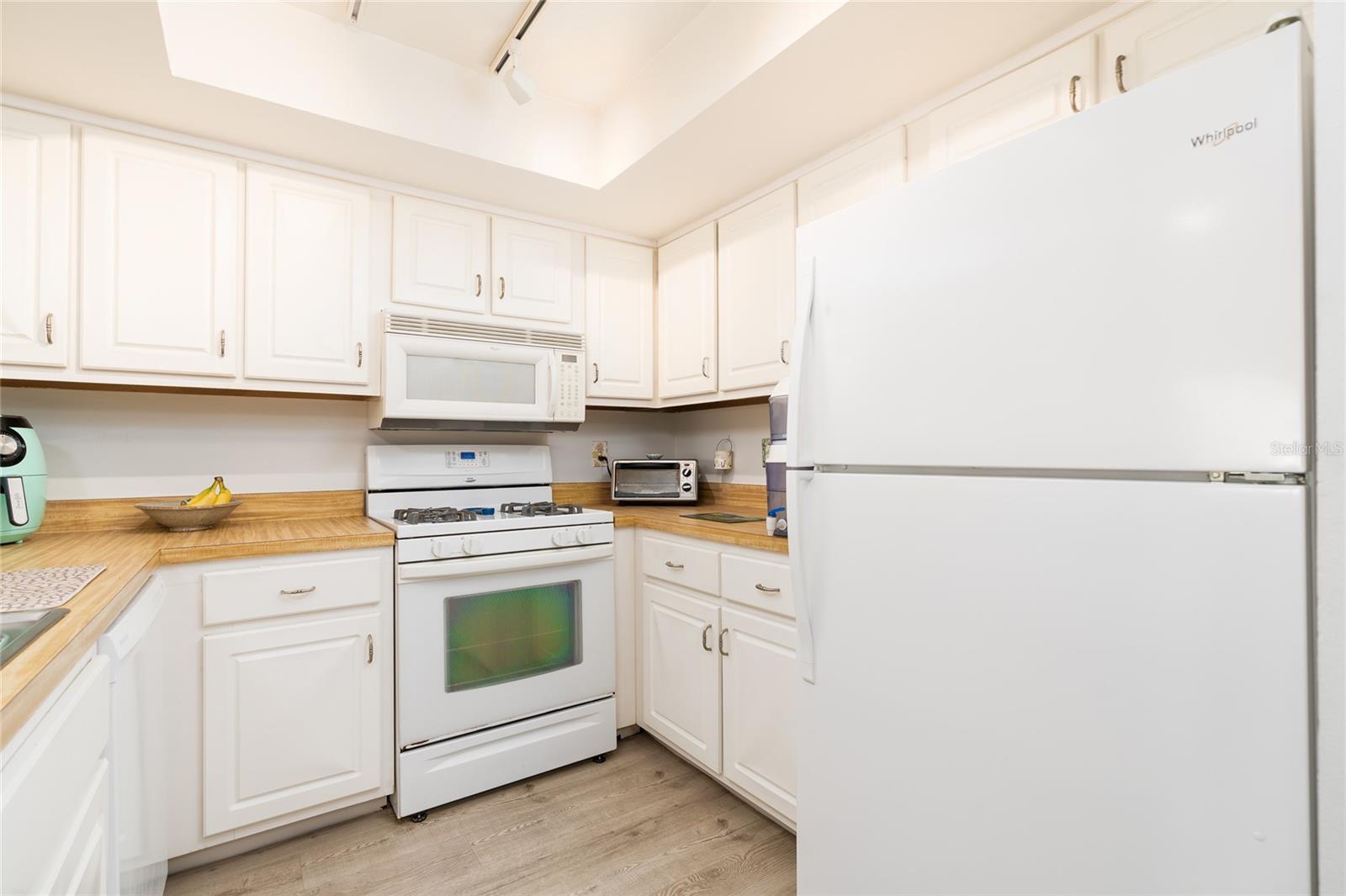 Image 6 of 47 For 189 Club House Boulevard 189