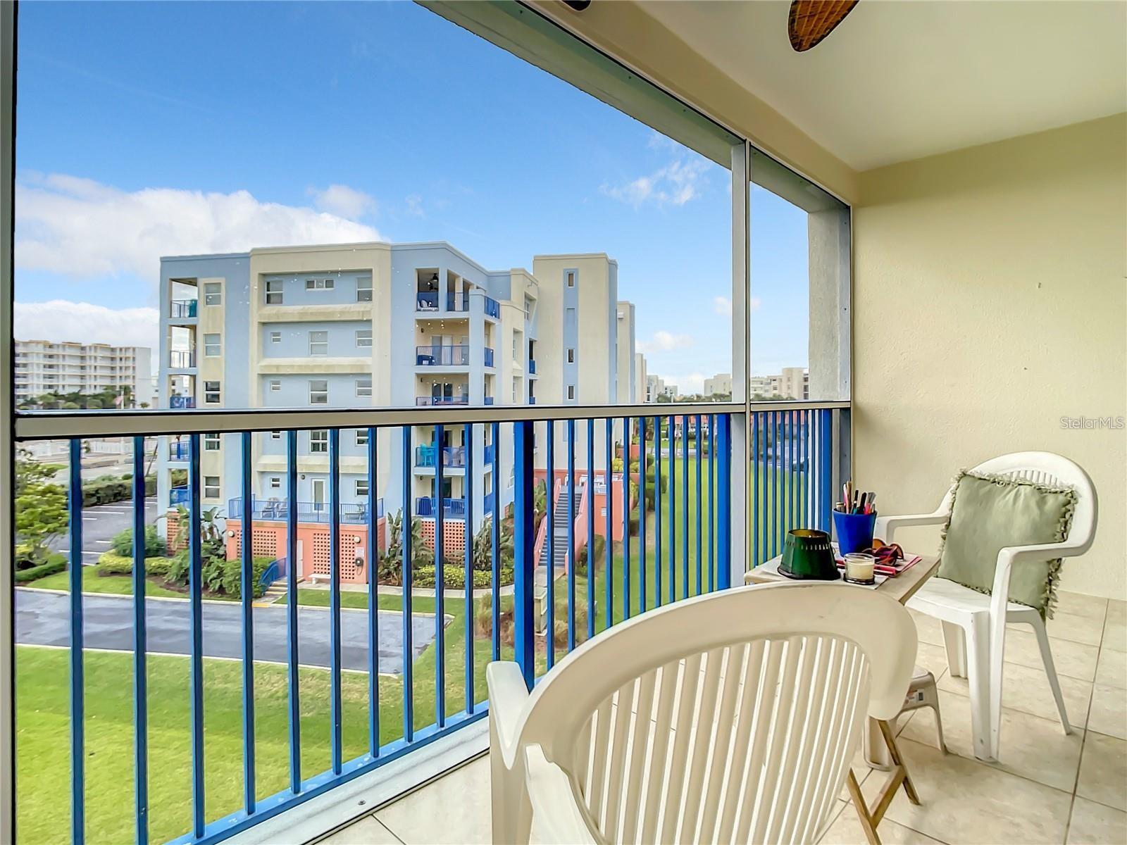 Image 27 of 62 For 5300 Atlantic Avenue 3-405