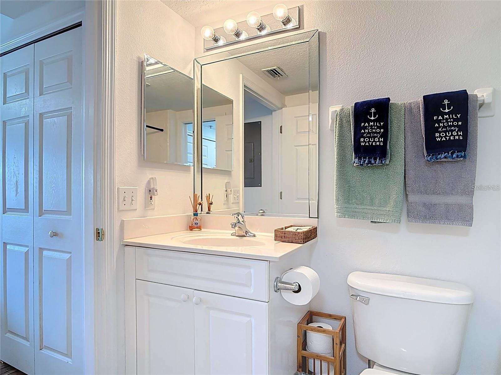 Image 36 of 62 For 5300 Atlantic Avenue 3-405