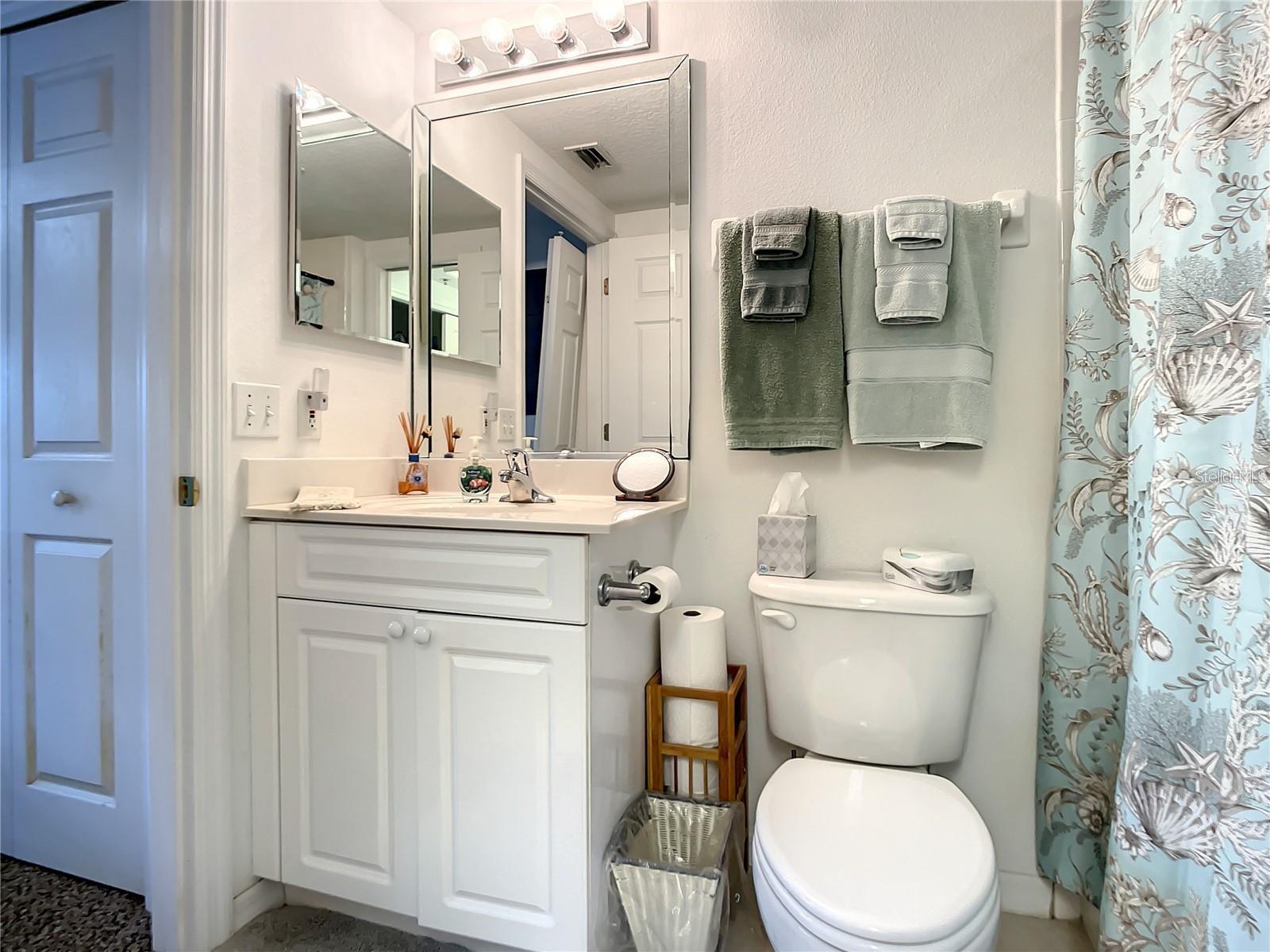 Image 38 of 62 For 5300 Atlantic Avenue 3-405