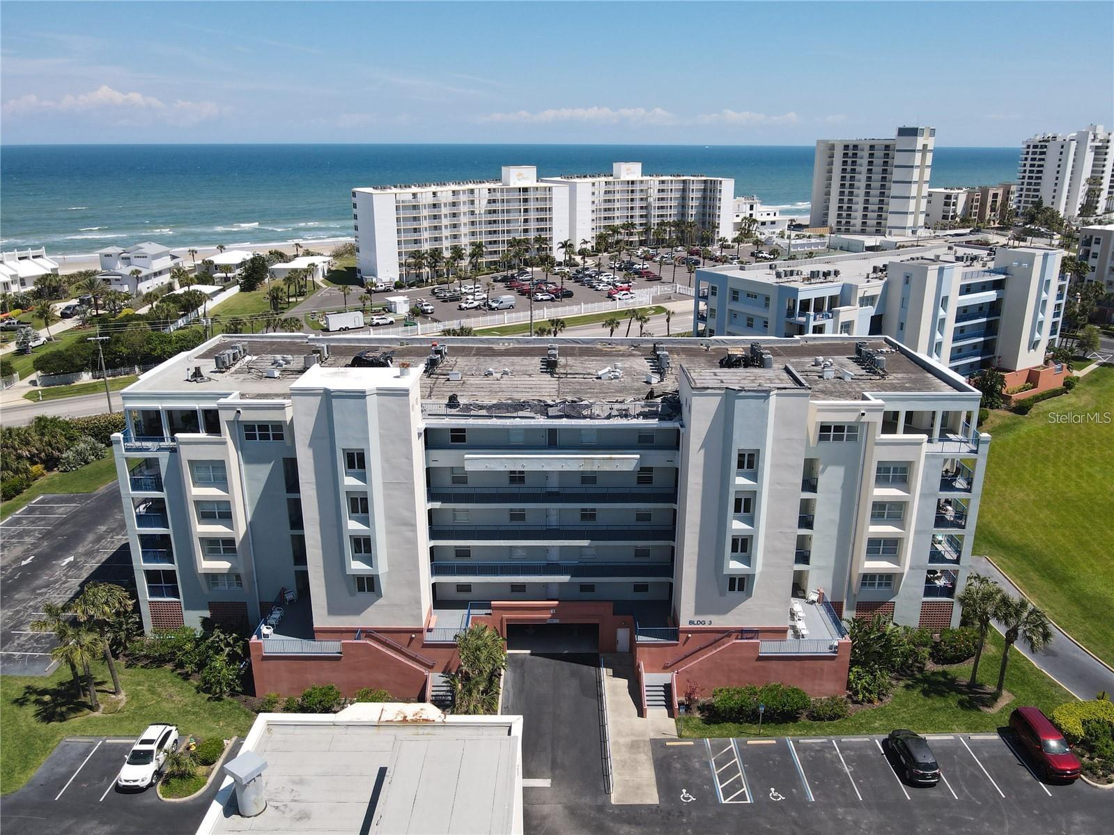 Image 50 of 62 For 5300 Atlantic Avenue 3-405