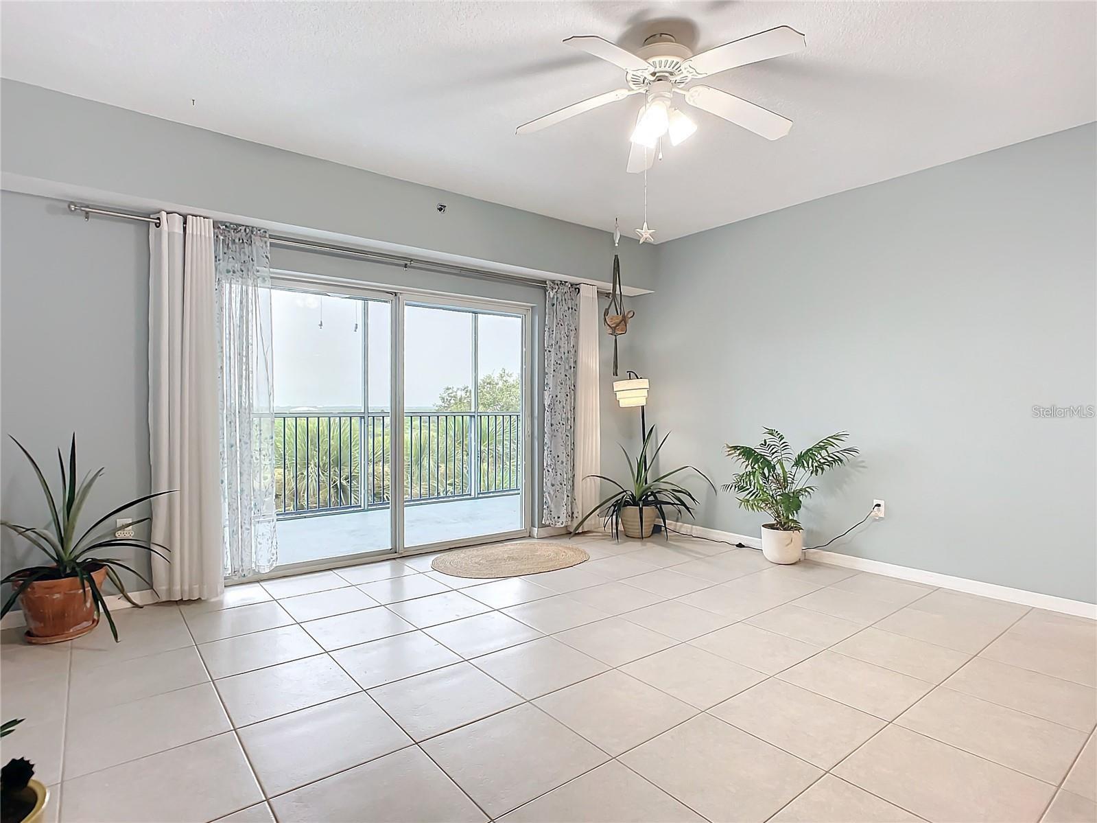Image 16 of 43 For 5300 Atlantic Avenue 9-403