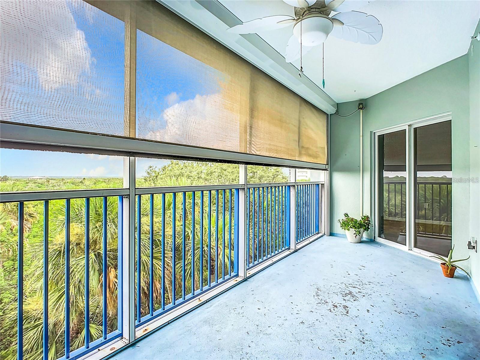 Image 18 of 43 For 5300 Atlantic Avenue 9-403