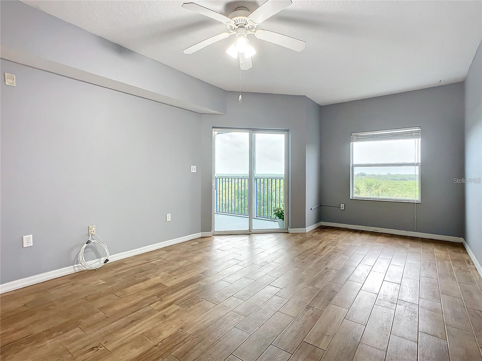 Image 20 of 43 For 5300 Atlantic Avenue 9-403