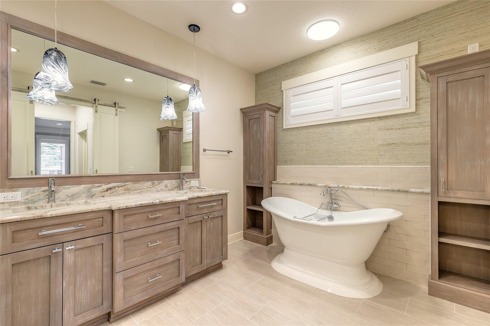 Image 35 of 62 For 246 Cappella Court