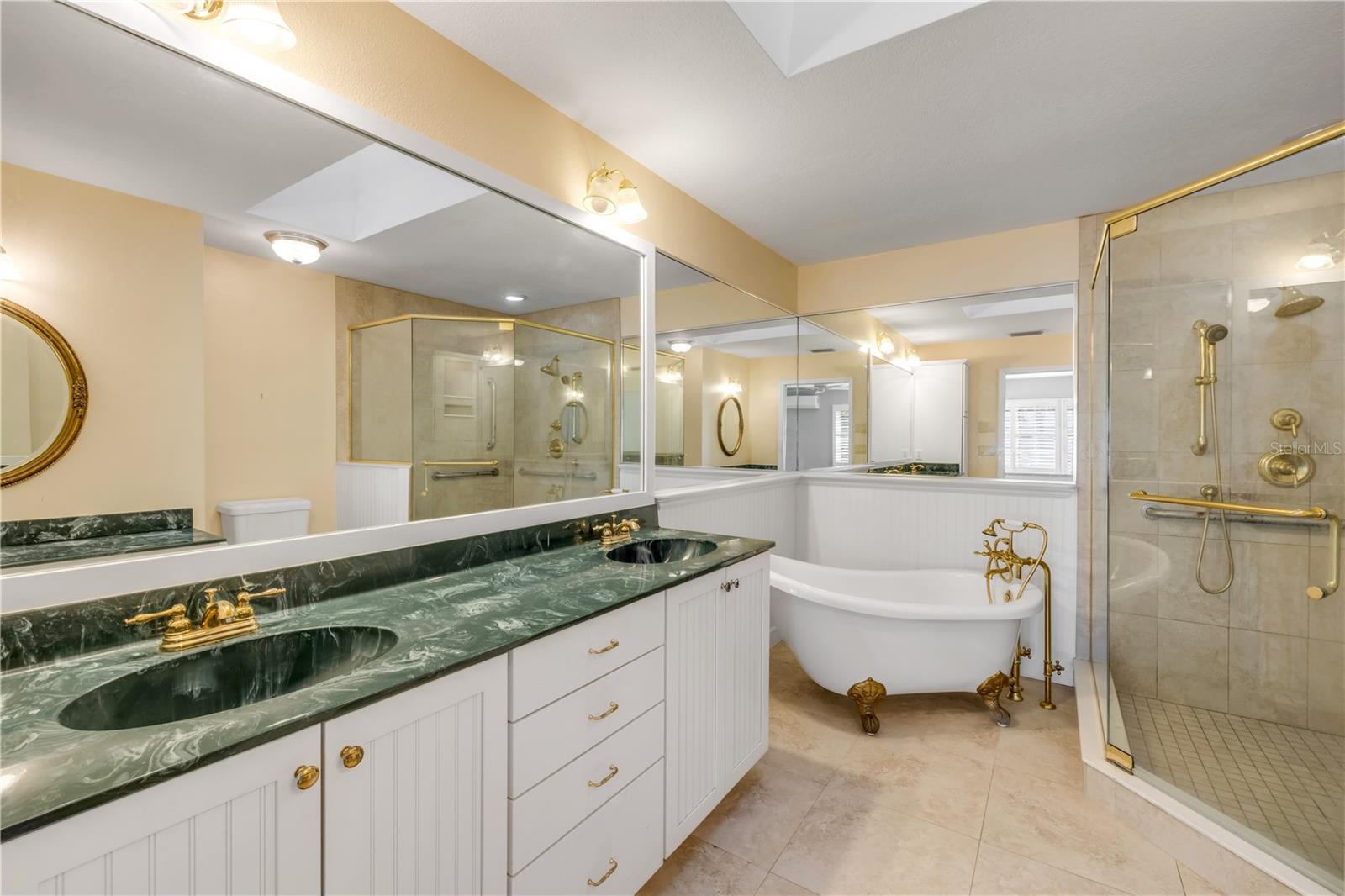 Image 24 of 42 For 606 Saint Andrews Boulevard