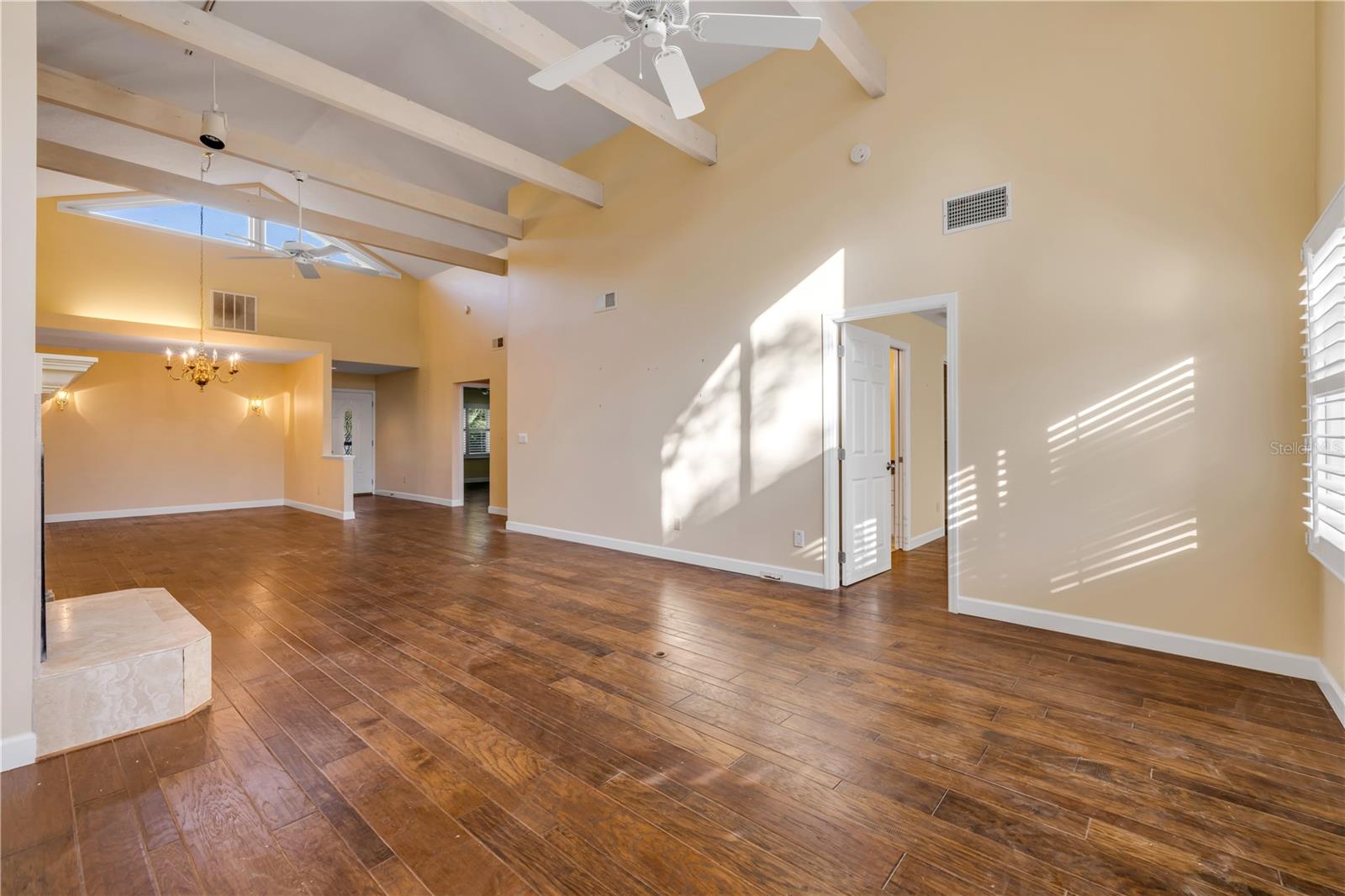 Image 6 of 42 For 606 Saint Andrews Boulevard