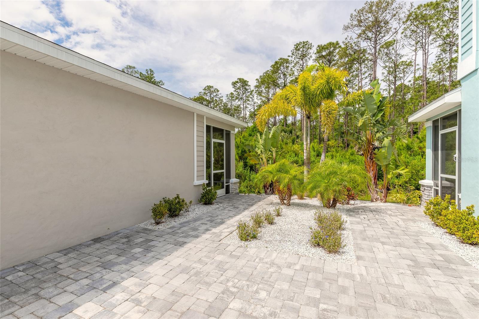 Image 20 of 36 For 3088 Meleto Boulevard