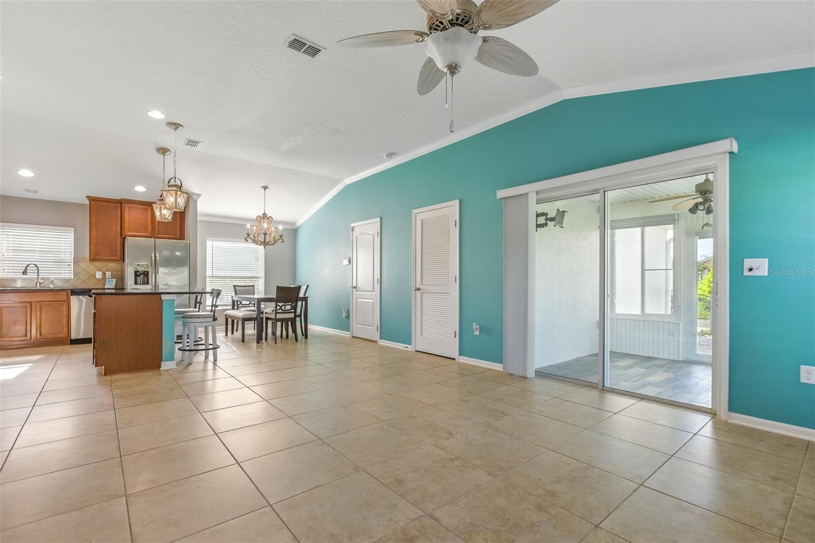 Image 10 of 44 For 3328 Marsili Avenue