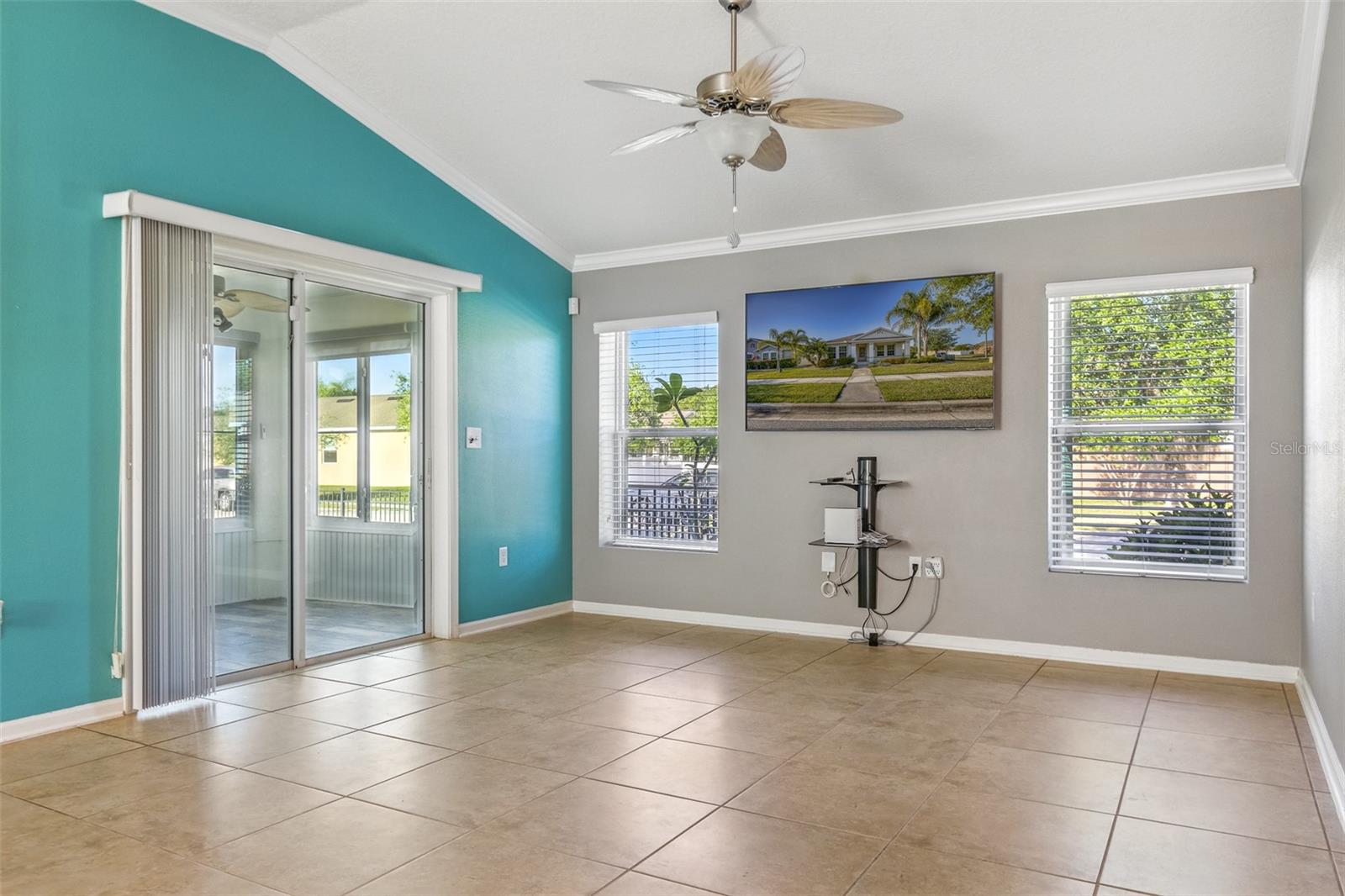 Image 4 of 44 For 3328 Marsili Avenue