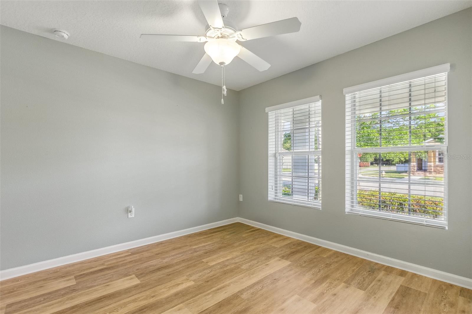 Image 6 of 44 For 3328 Marsili Avenue