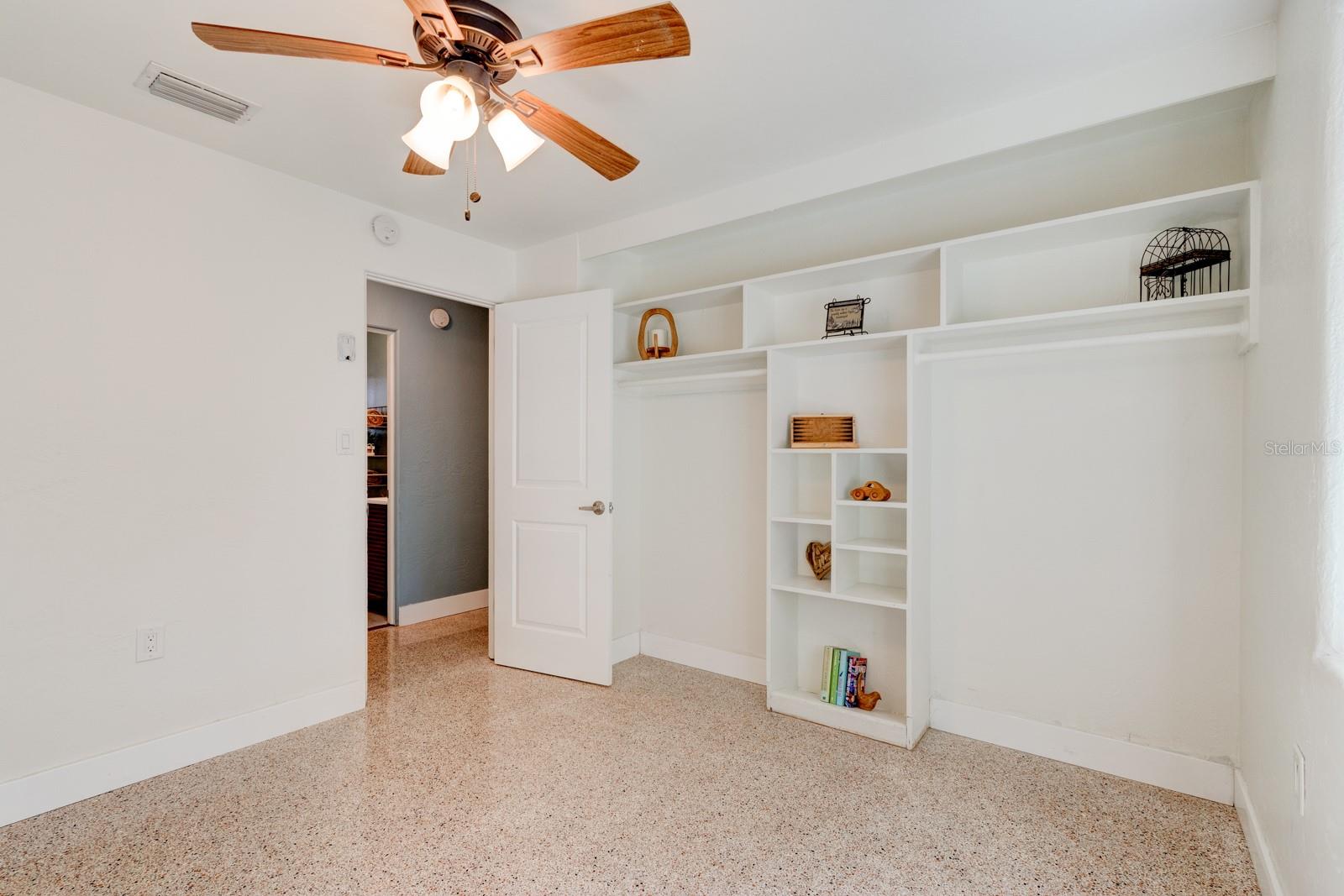 Image 15 of 25 For 121 Ellison Avenue