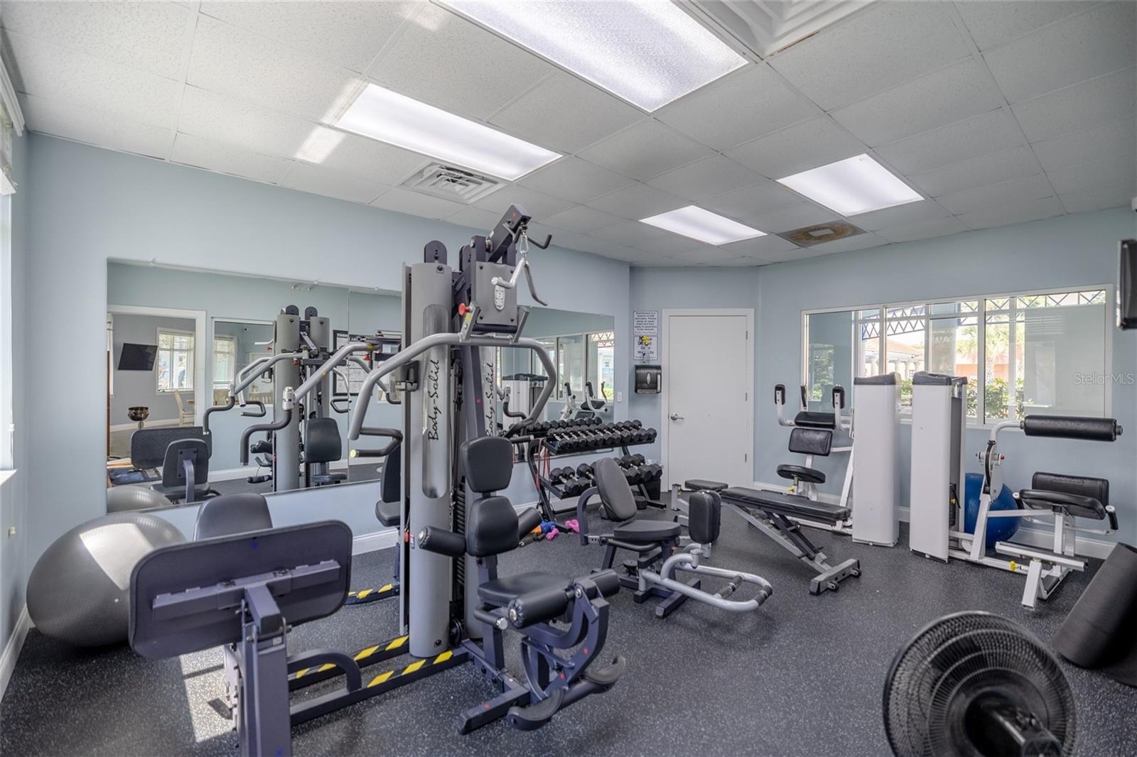Image 34 of 49 For 5300 Atlantic Avenue 8-304