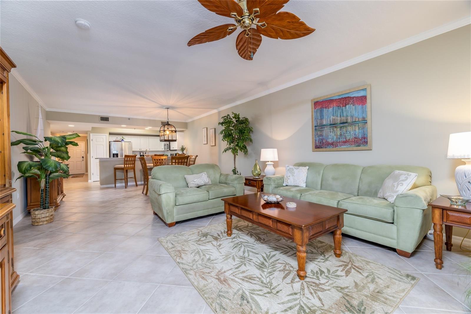 Image 6 of 49 For 5300 Atlantic Avenue 8-304