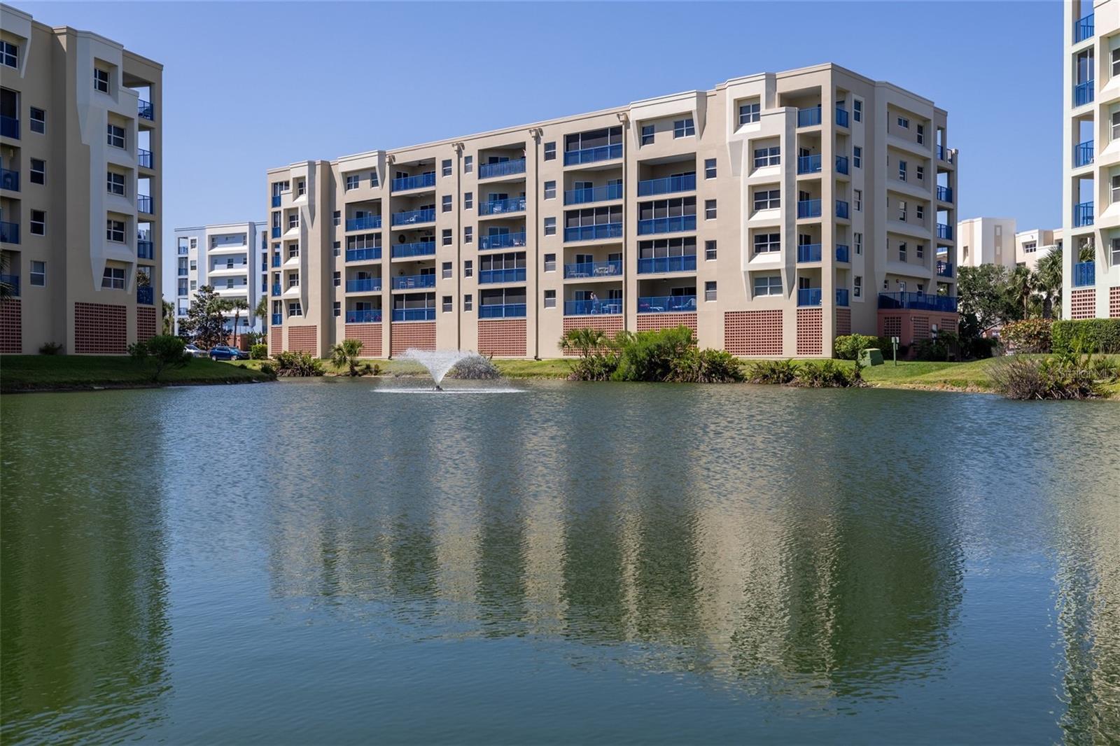 Image 8 of 49 For 5300 Atlantic Avenue 8-304