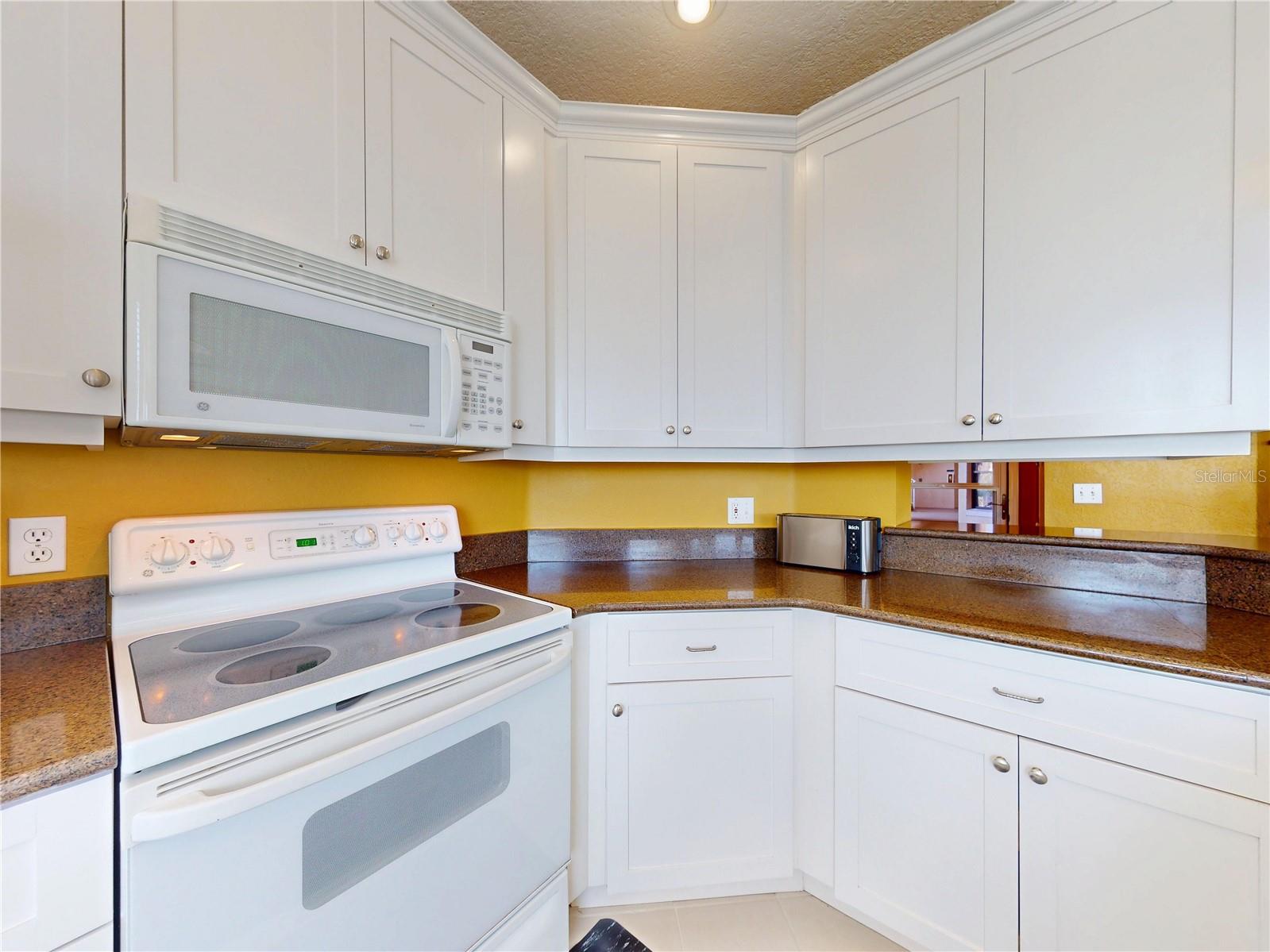 Image 29 of 74 For 436 Bouchelle Drive 105