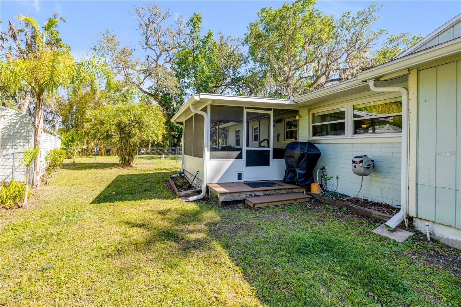 Image 37 of 46 For 1463 Josephine Street