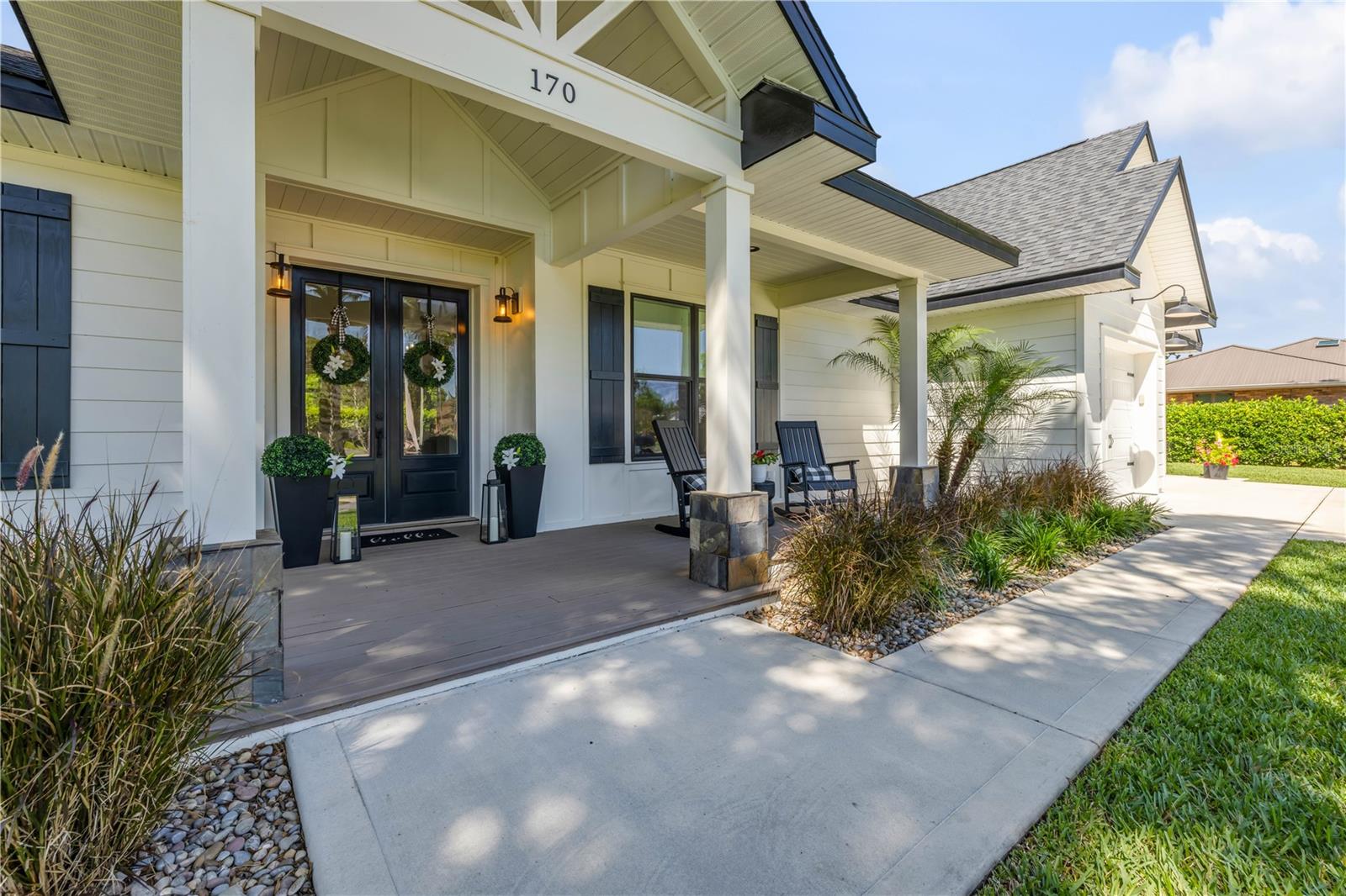 Image 13 of 95 For 170 Live Oak Court