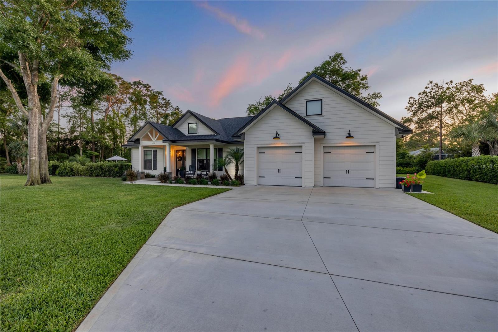 Image 2 of 95 For 170 Live Oak Court