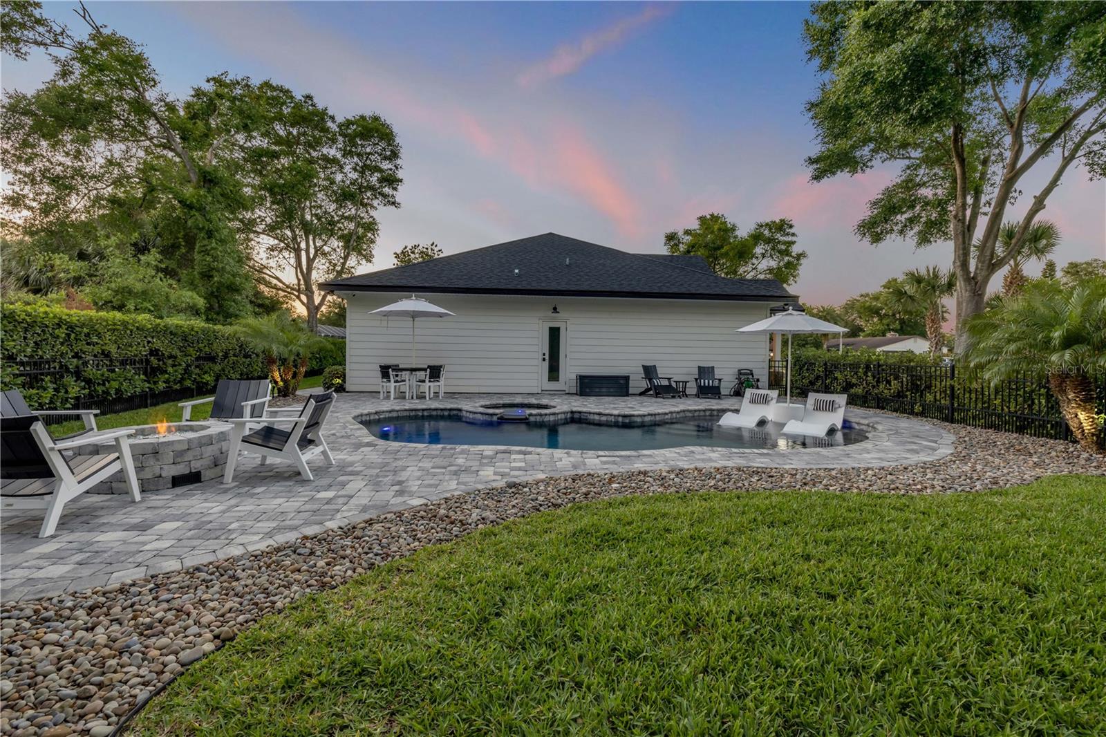 Image 95 of 95 For 170 Live Oak Court
