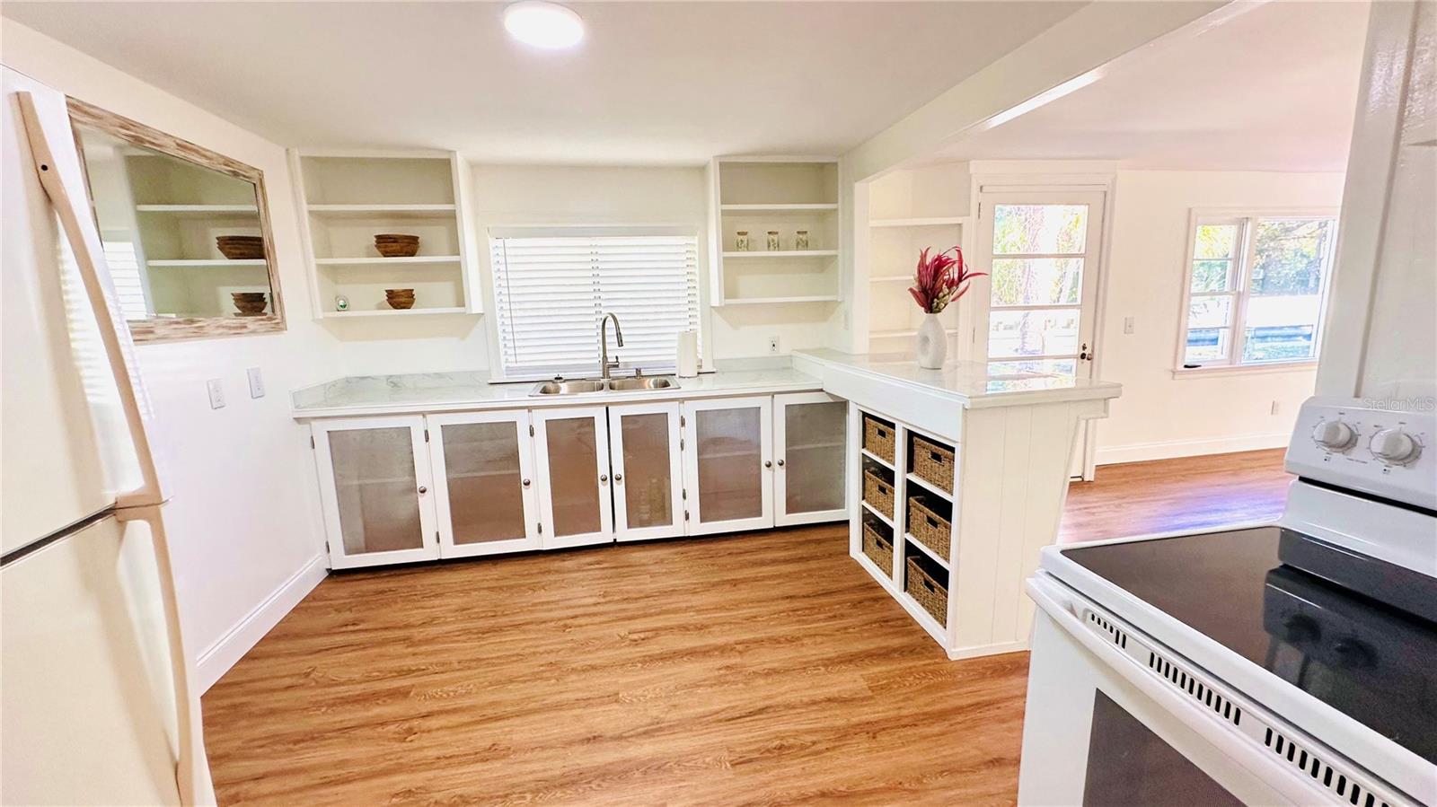 Image 5 of 25 For 69 Bayshore Drive