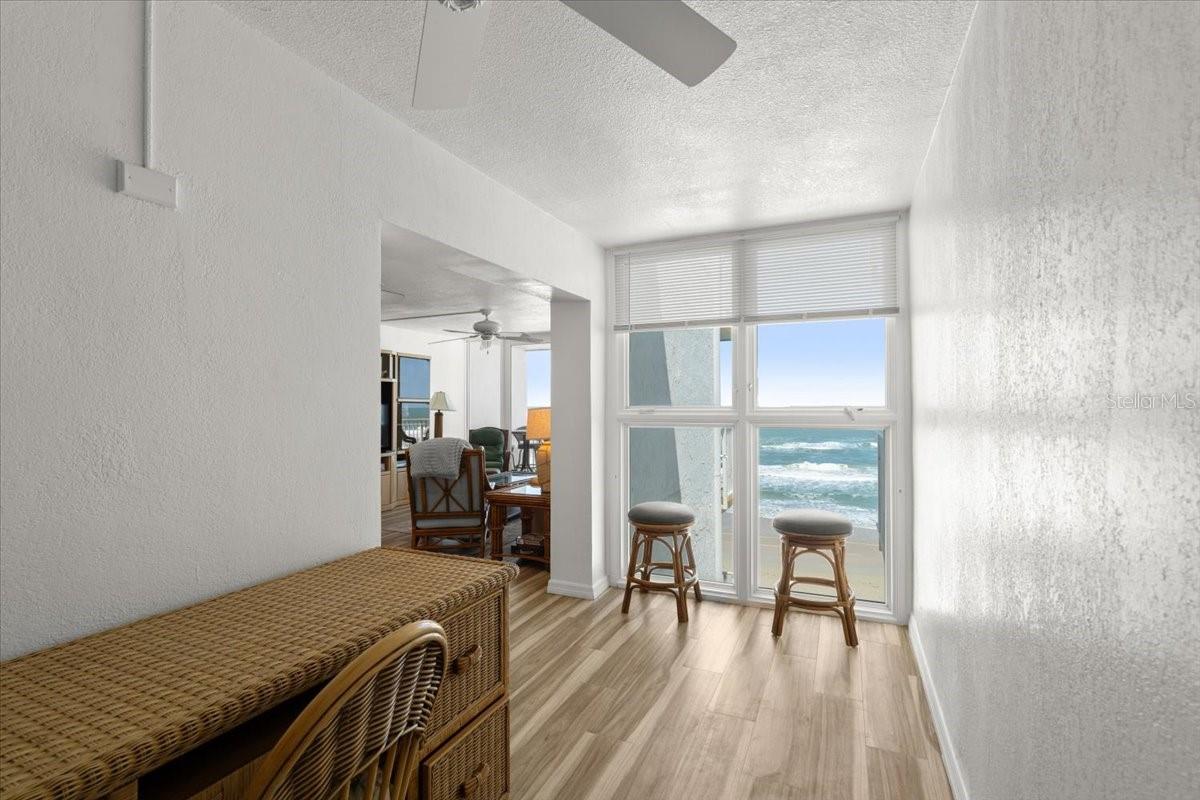 Image 13 of 42 For 5201 Atlantic Avenue 708a