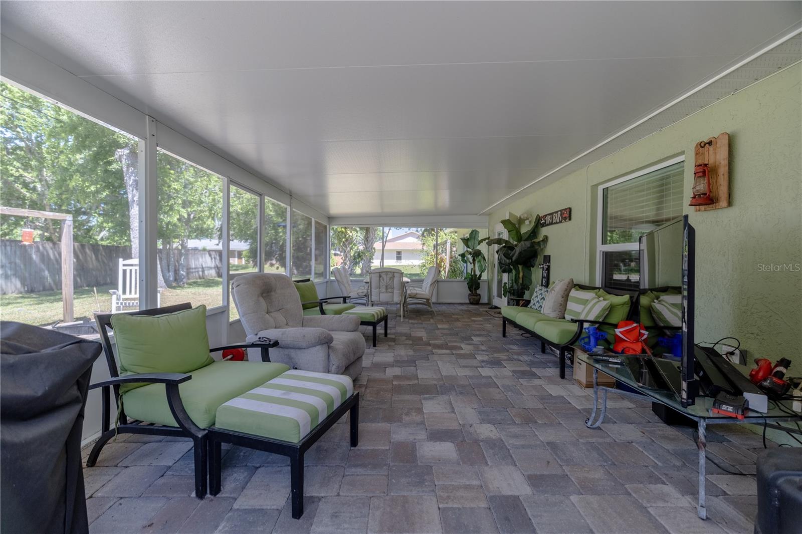 Image 11 of 30 For 2204 Kumquat Drive