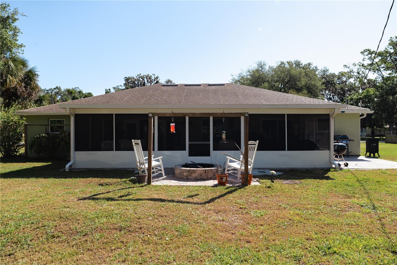 Image 15 of 30 For 2204 Kumquat Drive