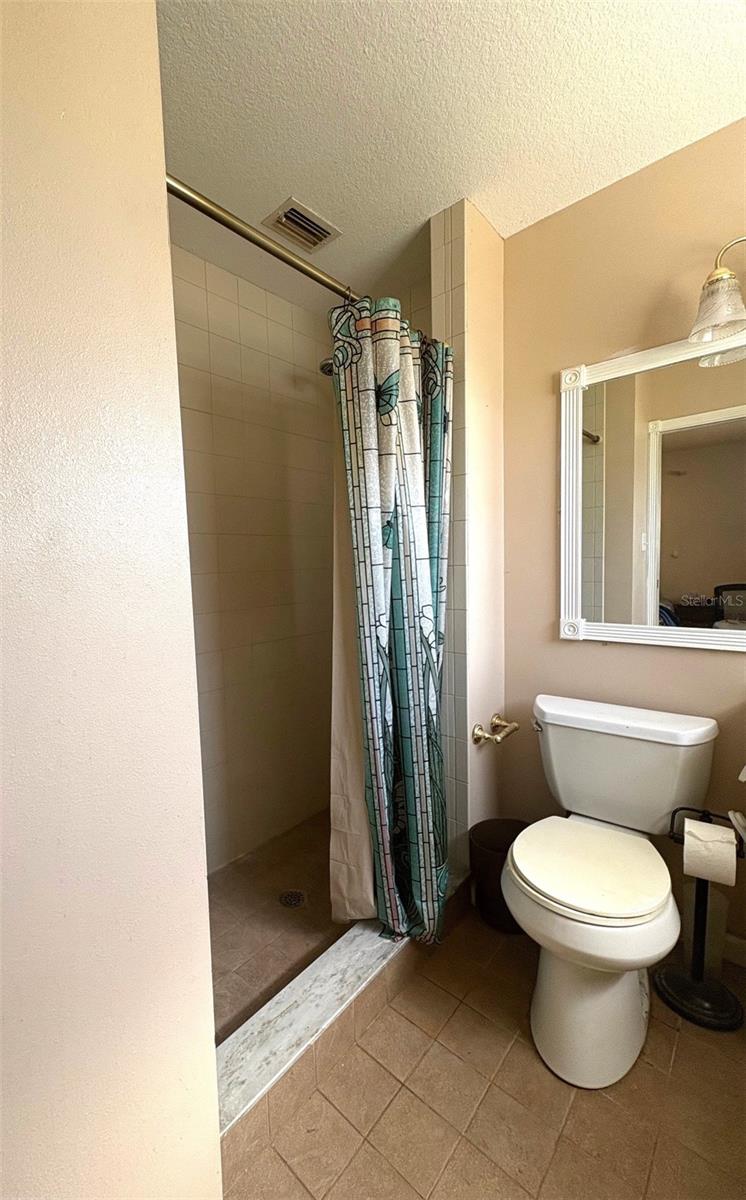 Image 10 of 15 For 2114 Travelers Palm Drive