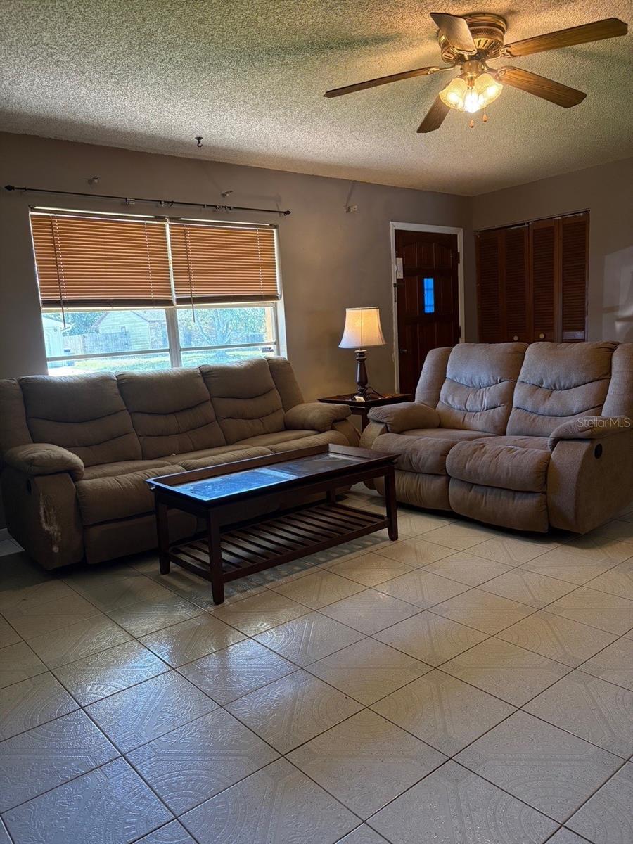 Image 3 of 15 For 2114 Travelers Palm Drive
