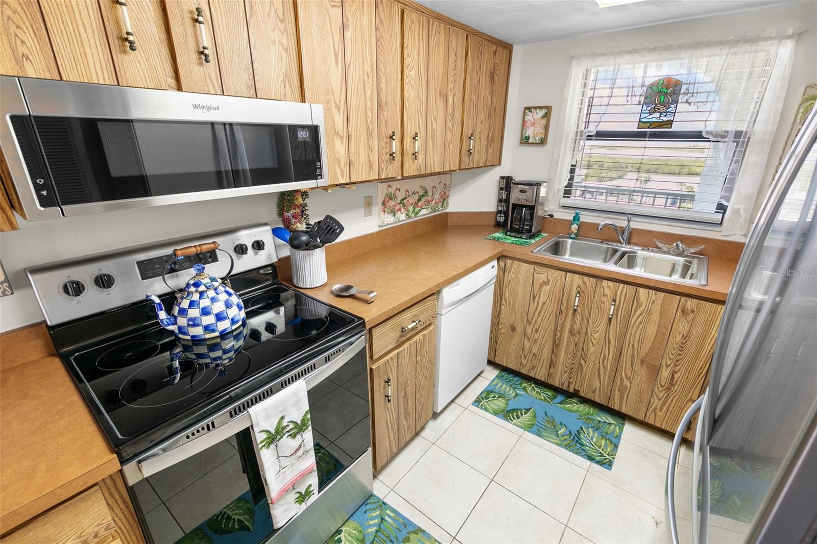 Image 16 of 60 For 3800 Atlantic Avenue 702