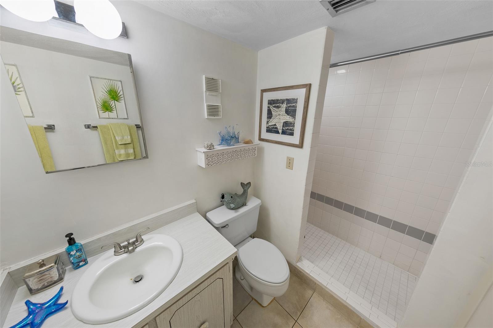 Image 31 of 60 For 3800 Atlantic Avenue 702