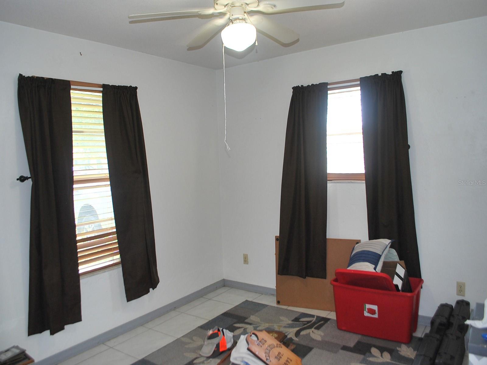 Image 7 of 21 For 3012 Umbrella Tree Drive