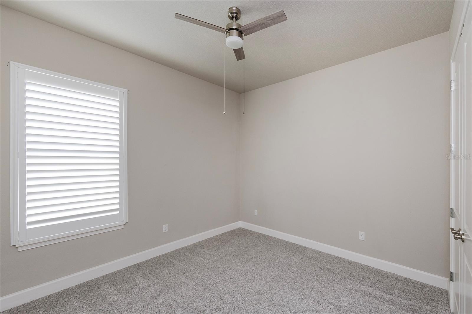 Image 12 of 86 For 6277 Fallsgrove Lane