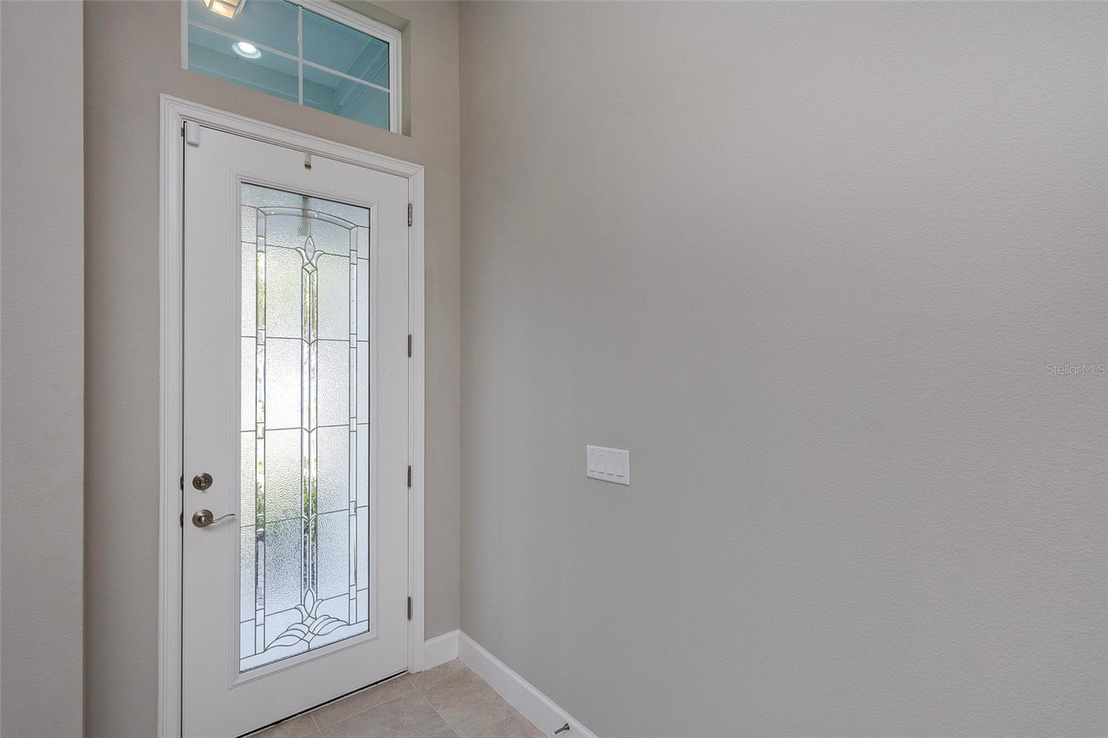 Image 19 of 86 For 6277 Fallsgrove Lane
