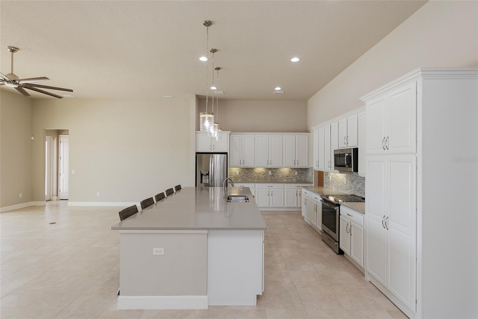 Image 32 of 86 For 6277 Fallsgrove Lane