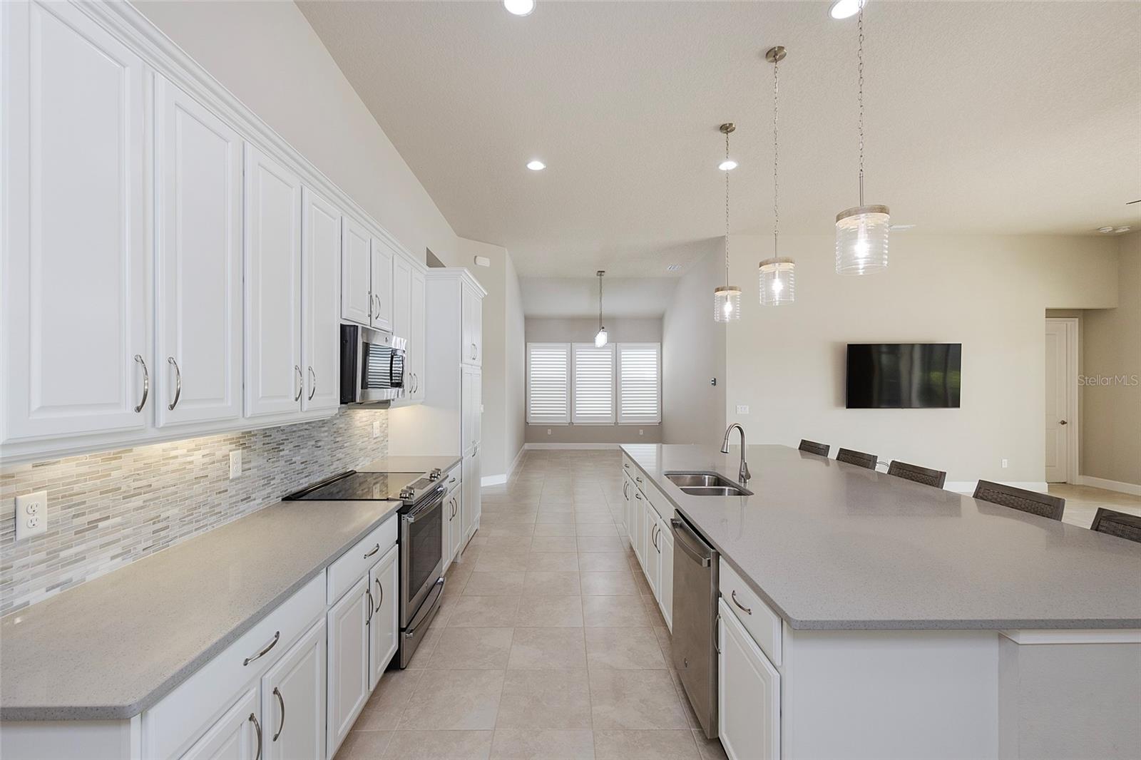 Image 40 of 86 For 6277 Fallsgrove Lane