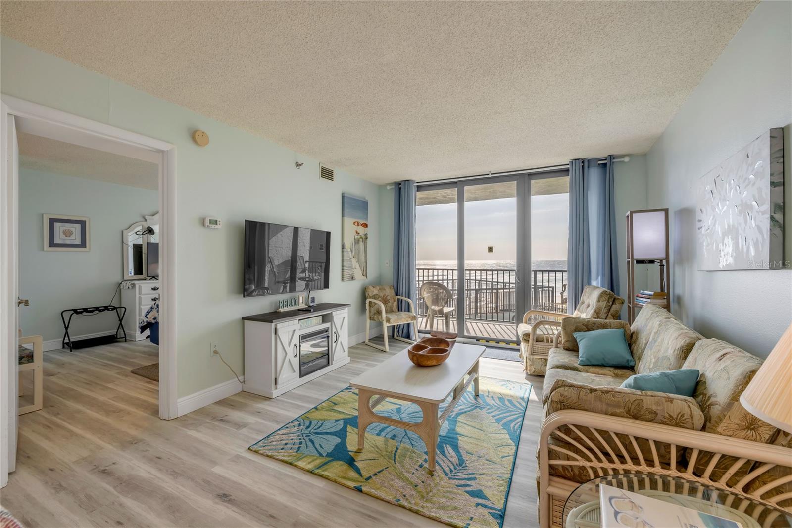 Image 10 of 40 For 3405 Atlantic Avenue 204