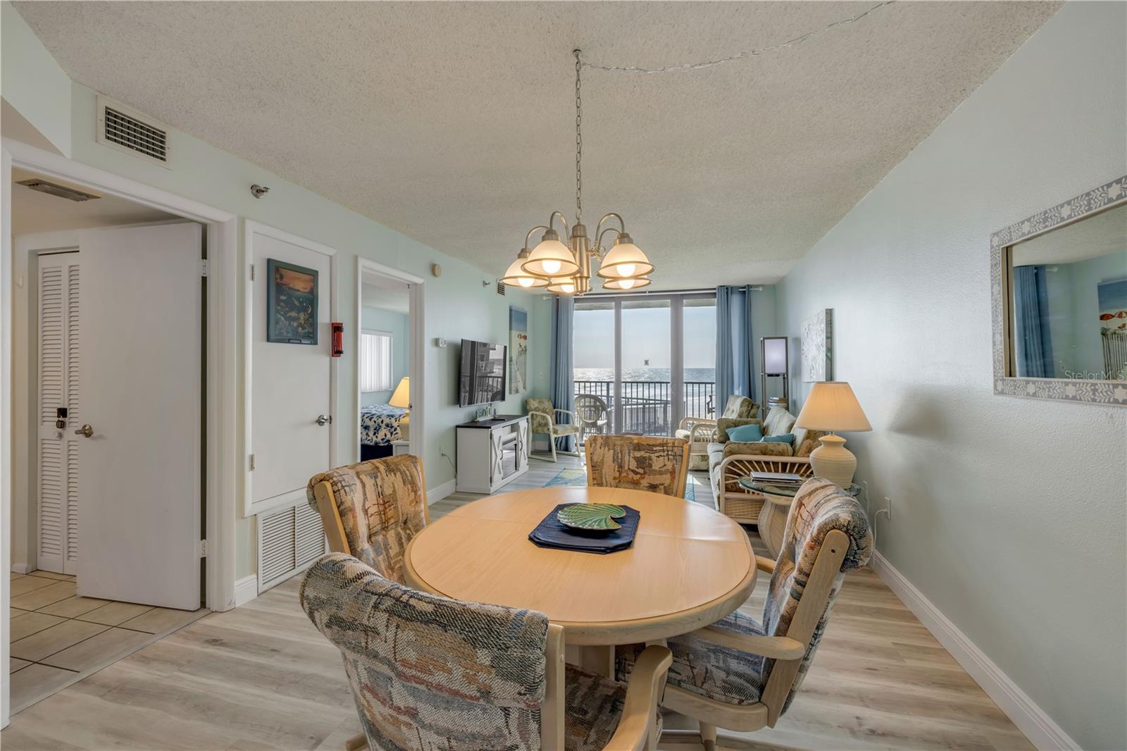 Image 11 of 40 For 3405 Atlantic Avenue 204