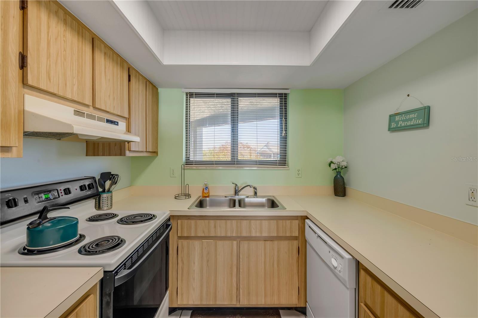 Image 15 of 40 For 3405 Atlantic Avenue 204