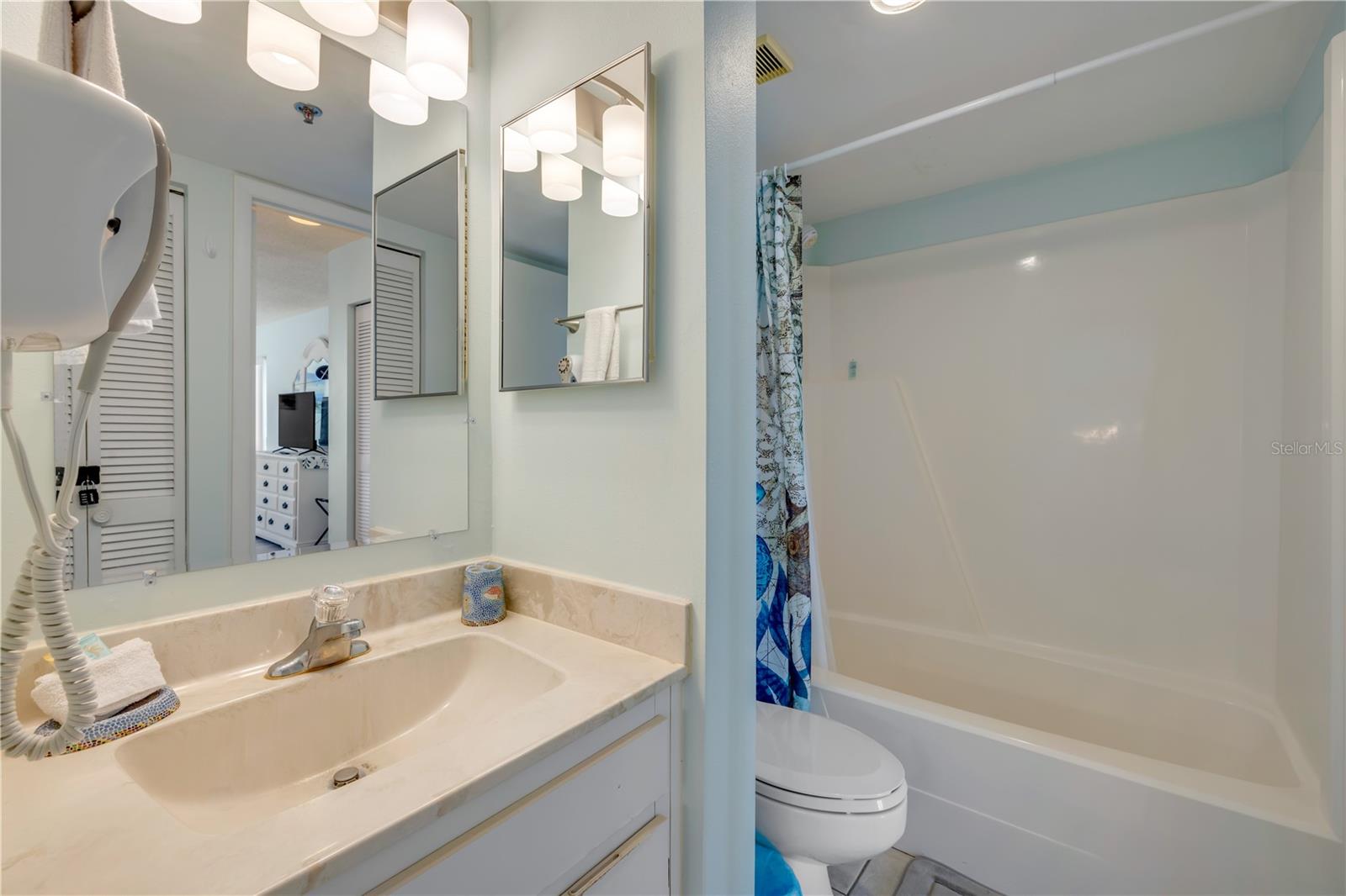 Image 19 of 40 For 3405 Atlantic Avenue 204