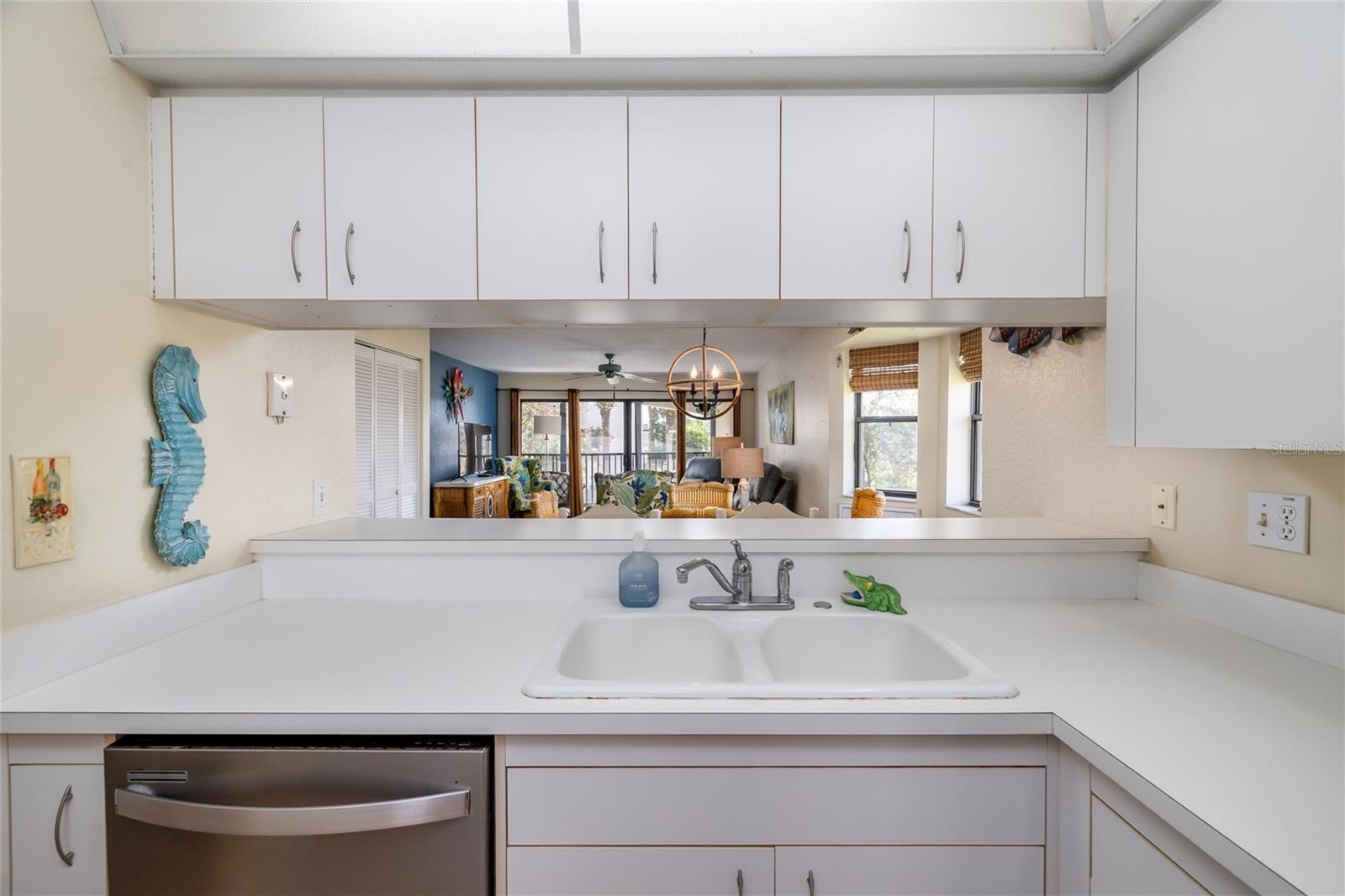 Image 18 of 46 For 451 Bouchelle Drive 205