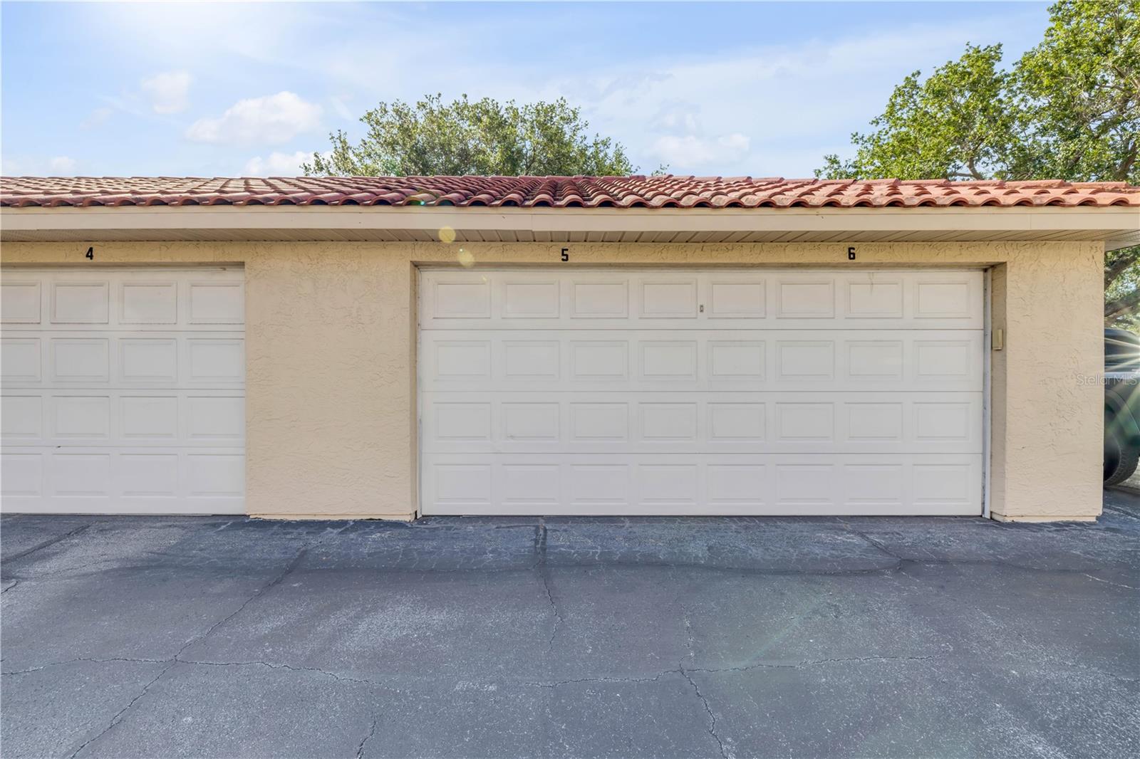 Image 17 of 31 For 464 Bouchelle Drive 104