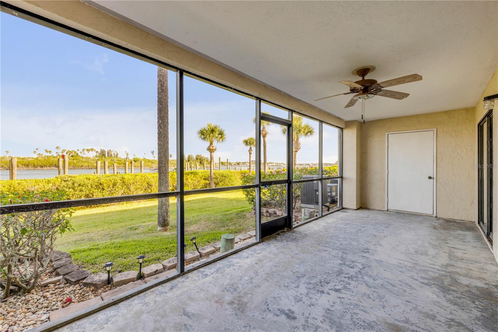 Image 5 of 31 For 464 Bouchelle Drive 104