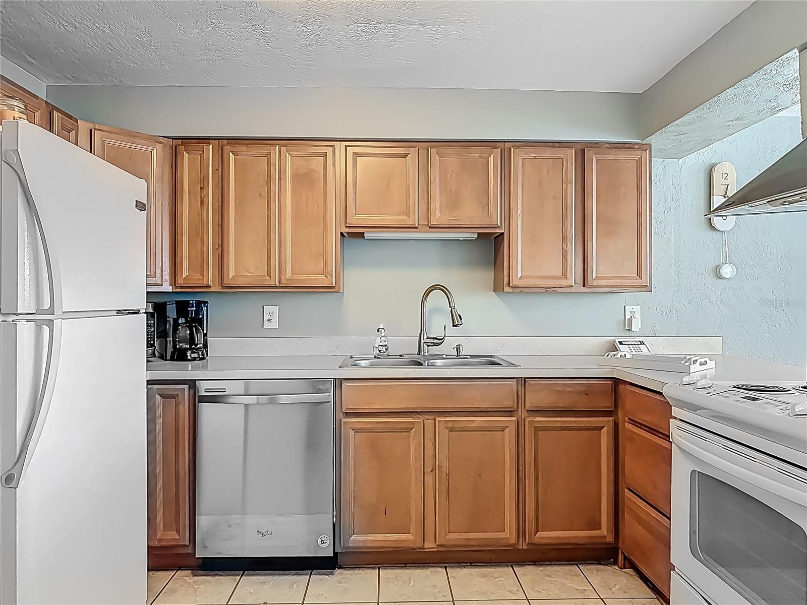 Image 12 of 45 For 836 6th Street