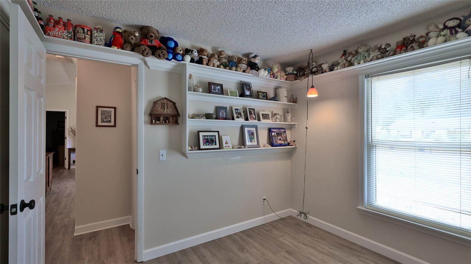 Image 18 of 40 For 1119 Wild Oak Terrace