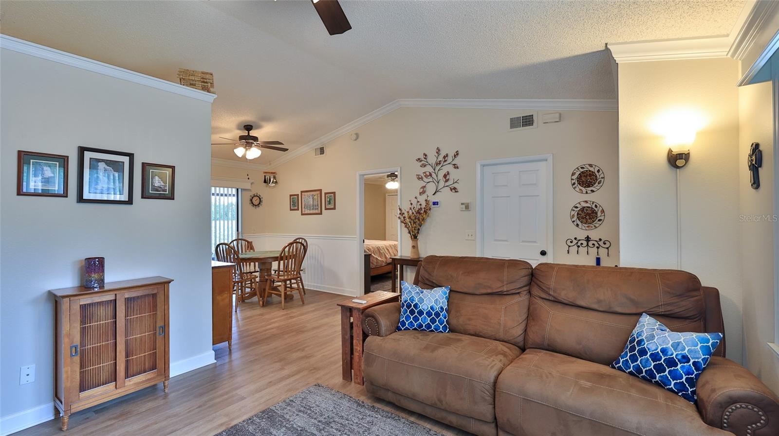 Image 4 of 40 For 1119 Wild Oak Terrace